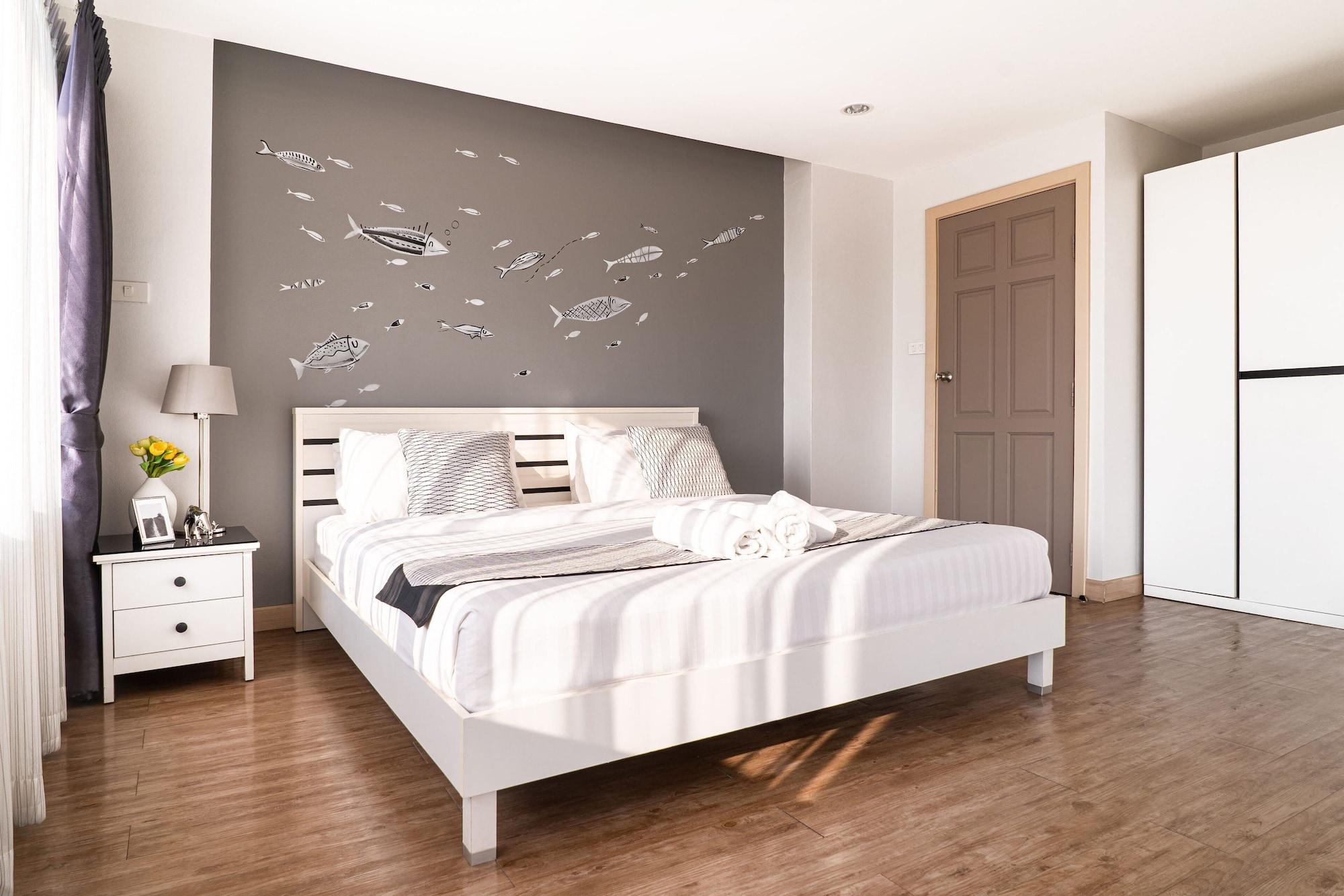 Ploen Place Residence Паттая Екстер'єр фото